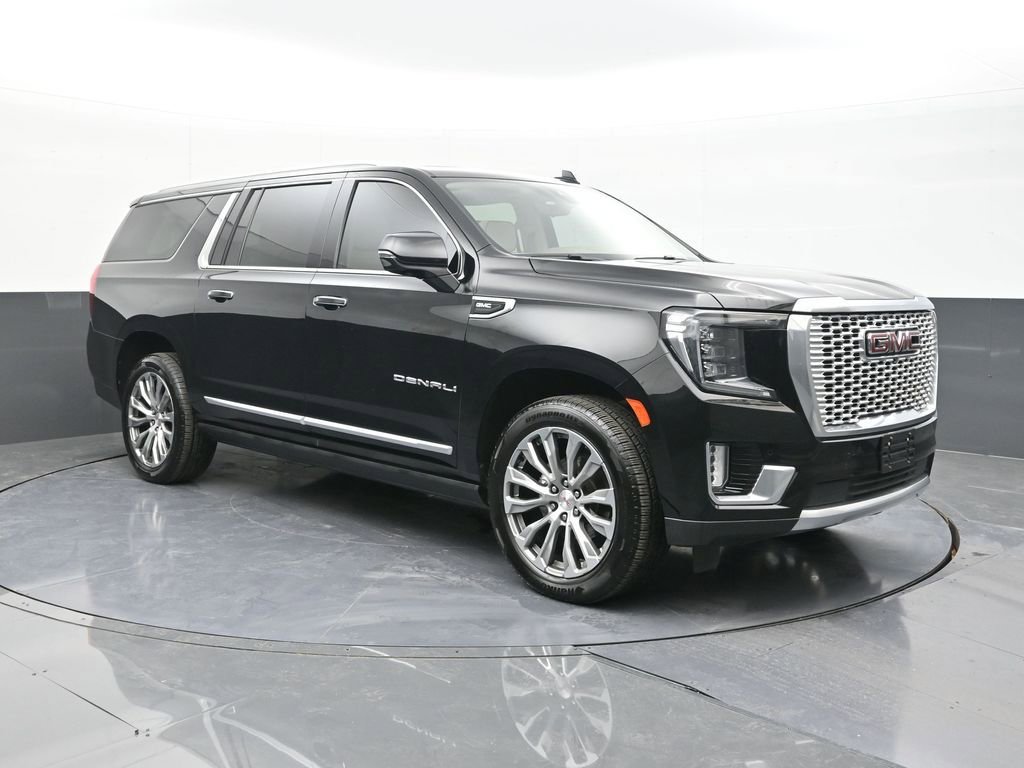 Used 2021 GMC Yukon XL Denali w/ Denali Premium Package RWD image 16