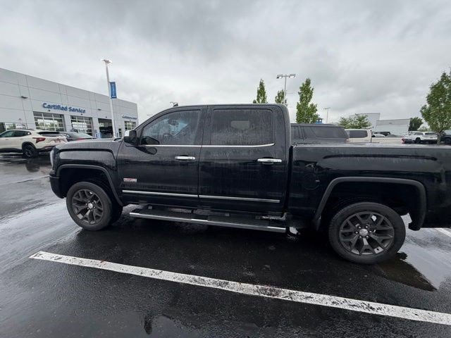 Used 2016 GMC Sierra 1500 SLT w/ All-Terrain Package AWD/4WD image 18