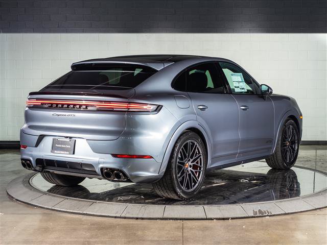 New 2026 Porsche Cayenne GTS AWD/4WD image 9