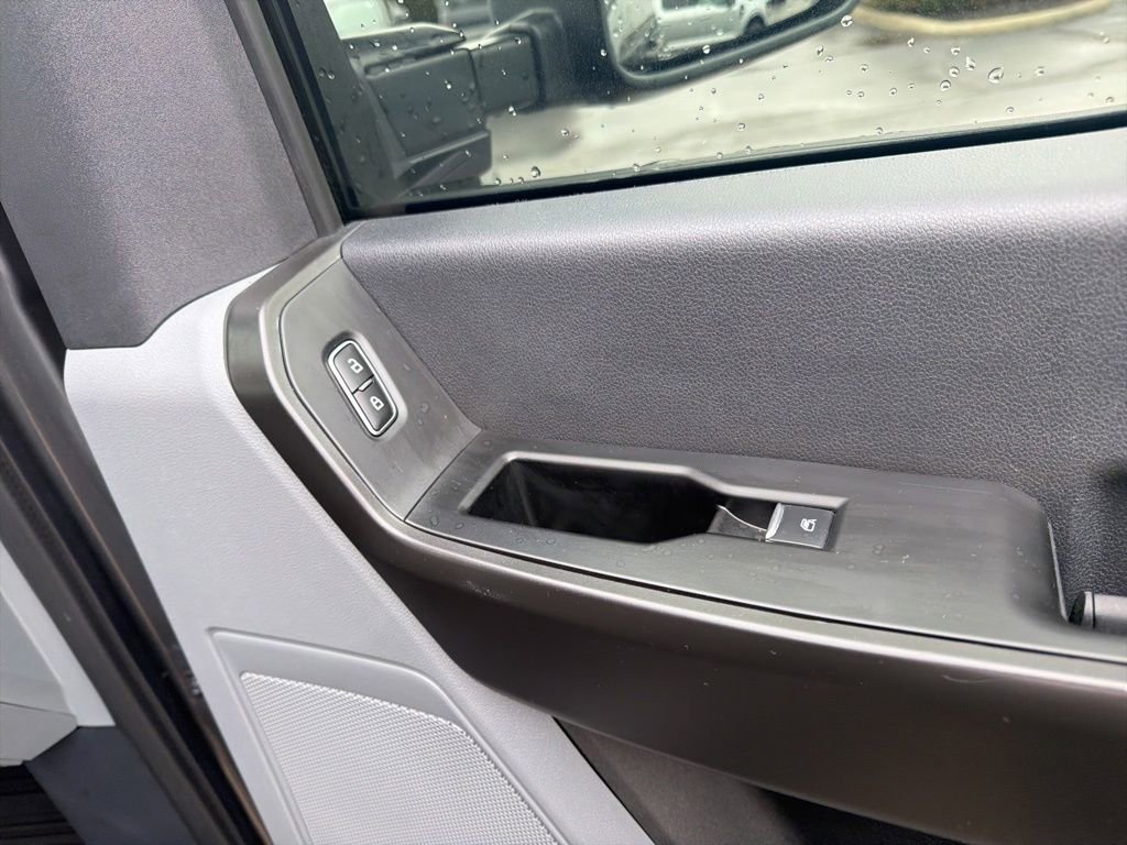 Used 2023 Ford F450 XL w/ 360-Degree Camera Package image 31