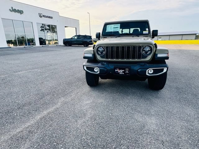 New 2026 Jeep Wrangler Unlimited Rubicon AWD/4WD image 1