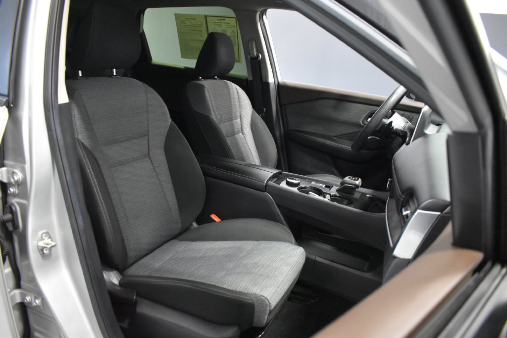 Certified 2023 Nissan Rogue SV AWD/4WD image 14