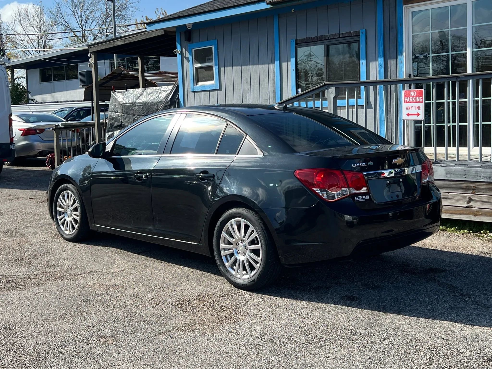 Used 2013 Chevrolet Cruze Eco w/ Enhanced Safety Package image 8