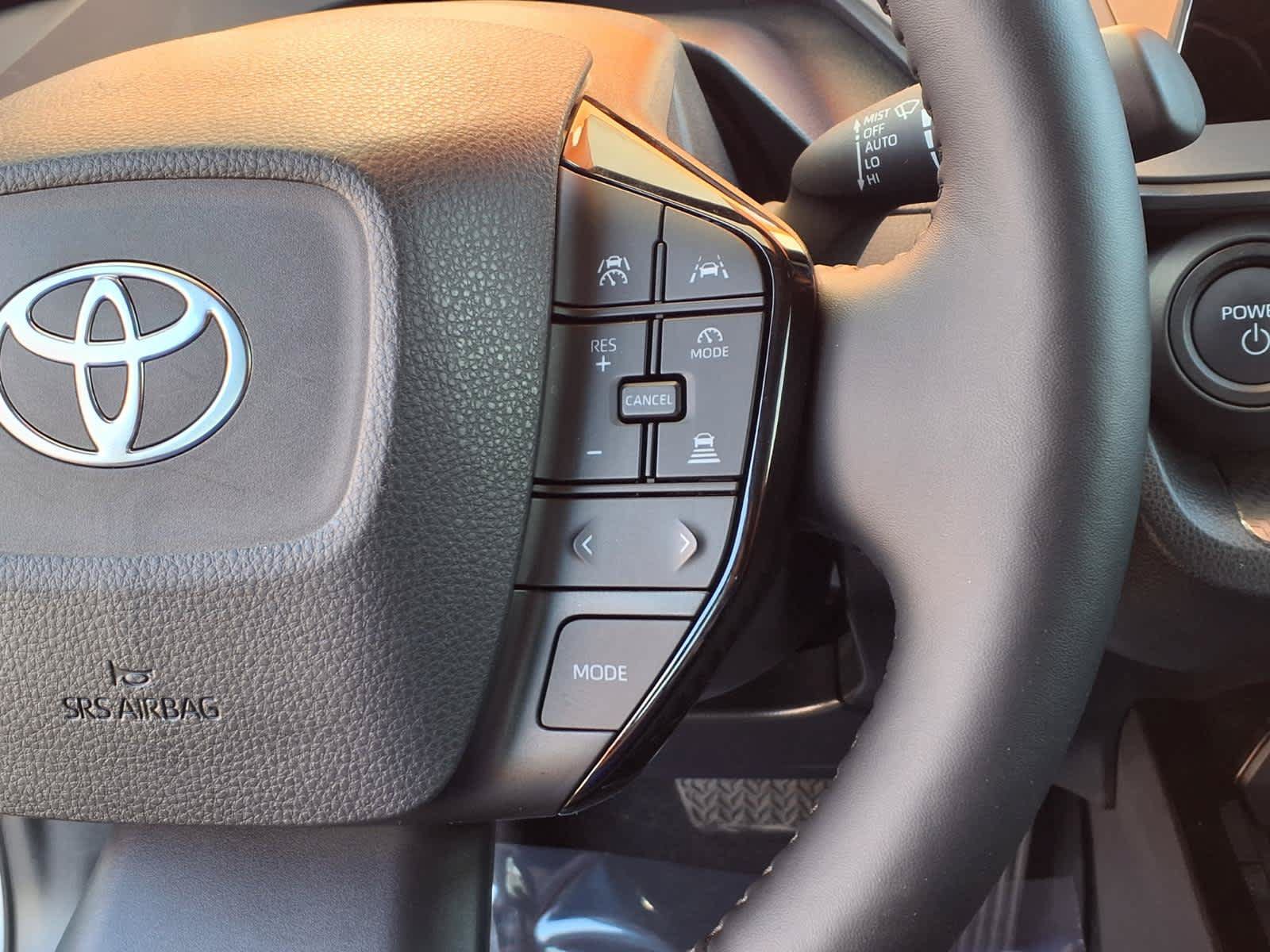 Certified 2026 Toyota Prius XLE FWD image 21