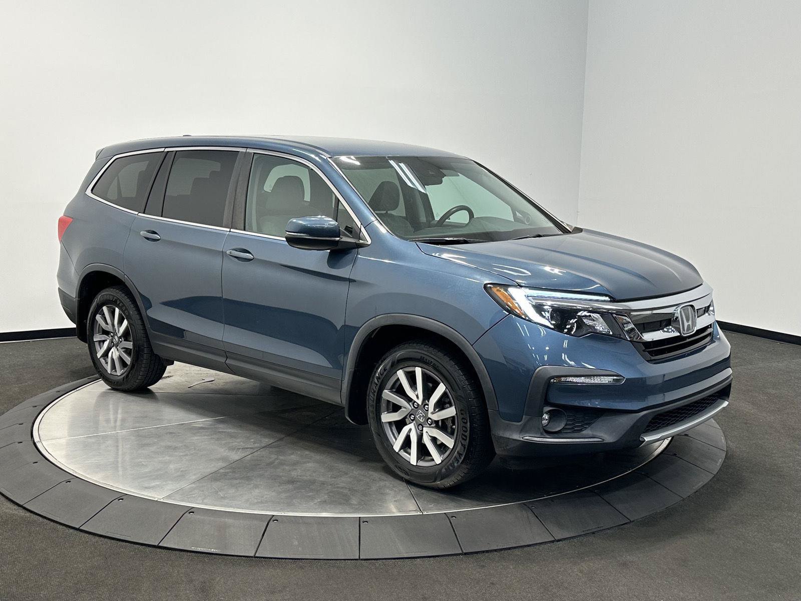 Used 2020 Honda Pilot EX image 2