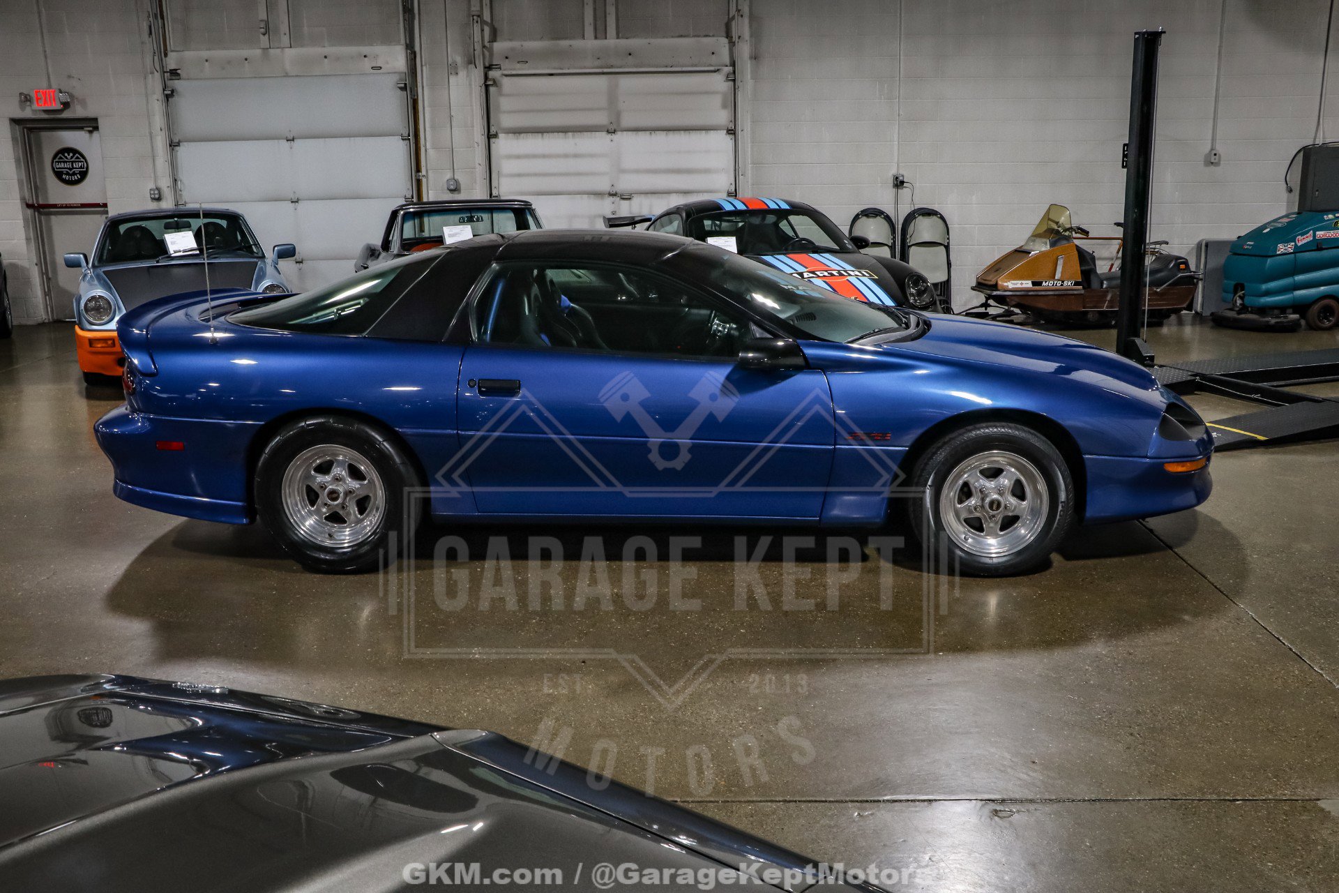 Used 1994 Chevrolet Camaro Z28 image 11