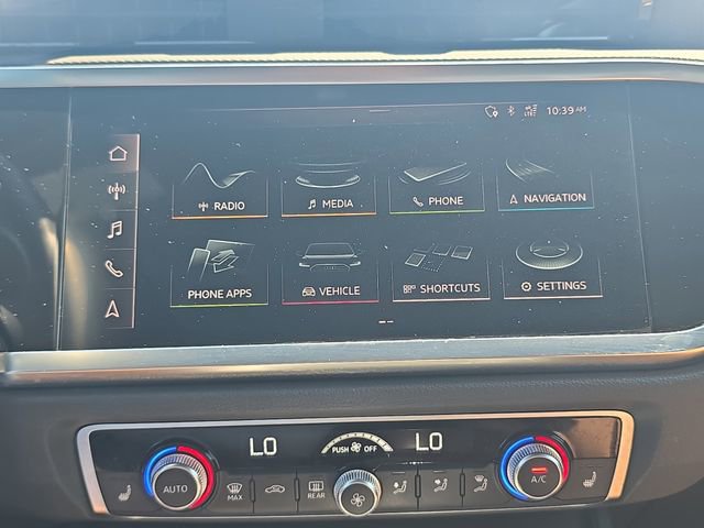 Used 2019 Audi Q3 2.0T Premium Plus w/ Premium Plus Package AWD/4WD image 24