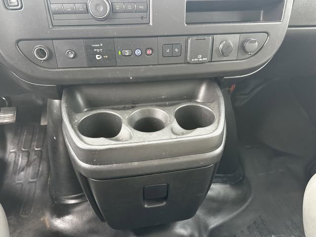 Used 2022 Chevrolet Express 3500 w/ Power Convenience Package image 22