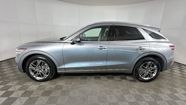 Used 2025 Genesis GV70 2.5T AWD/4WD image 6