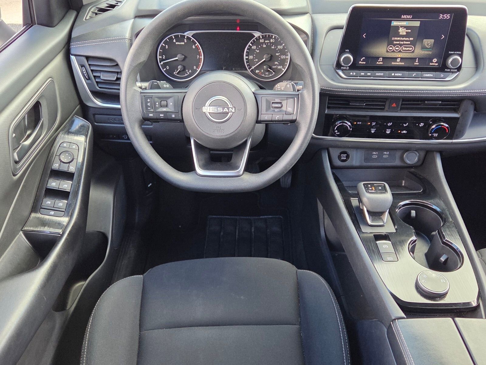 Used 2024 Nissan Rogue S image 7