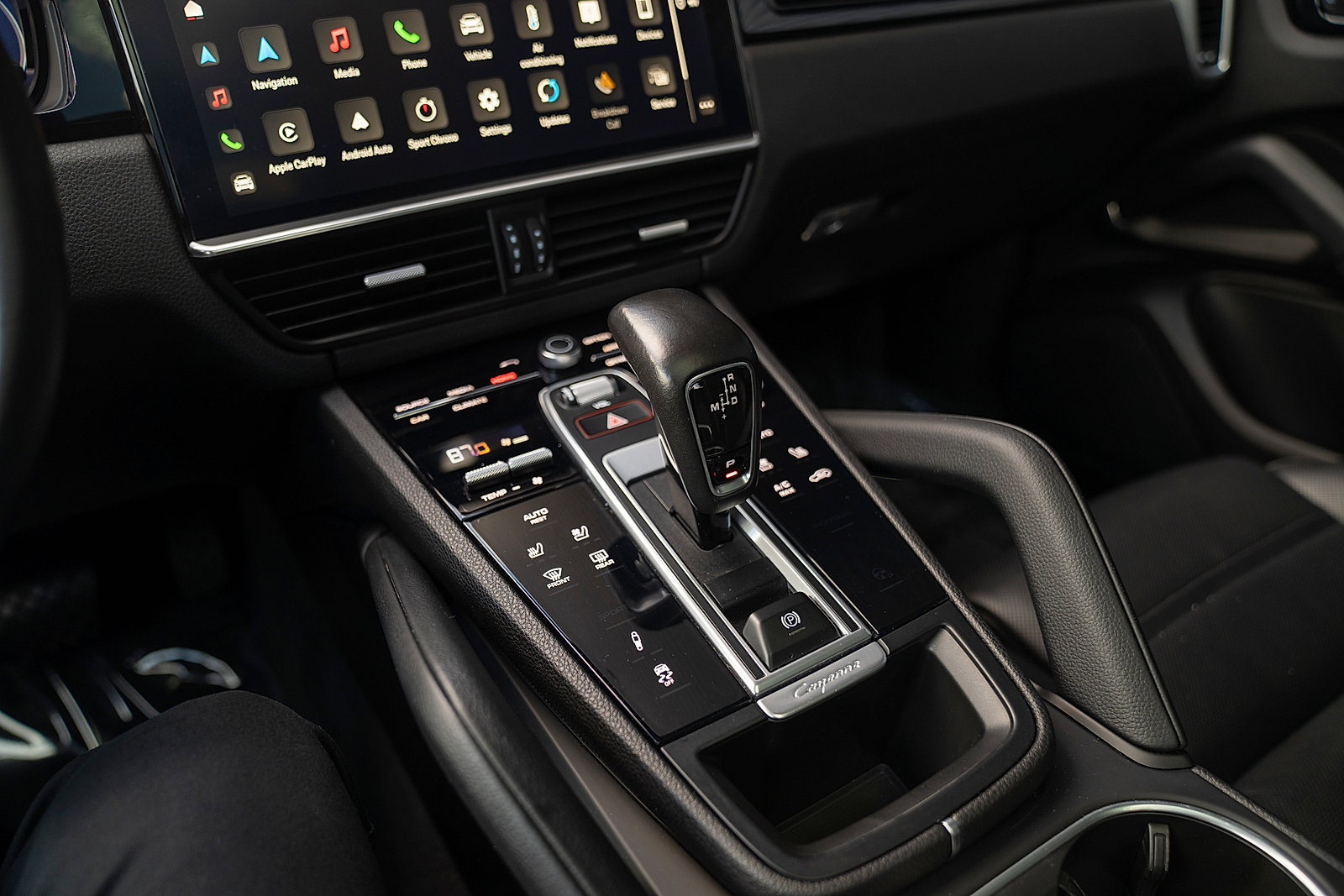 Certified 2022 Porsche Cayenne Coupe image 14