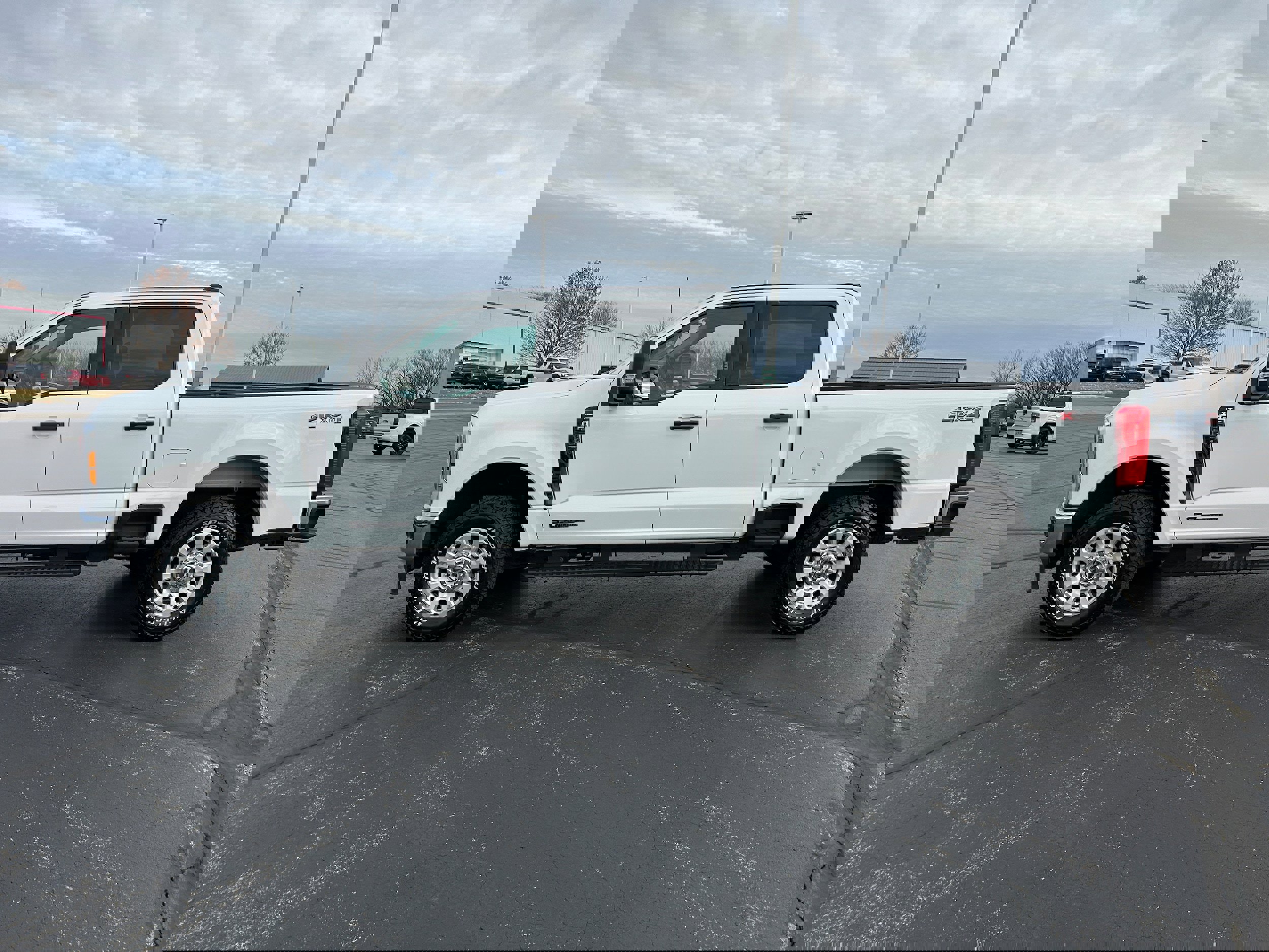 Certified 2024 Ford F250 XLT image 4