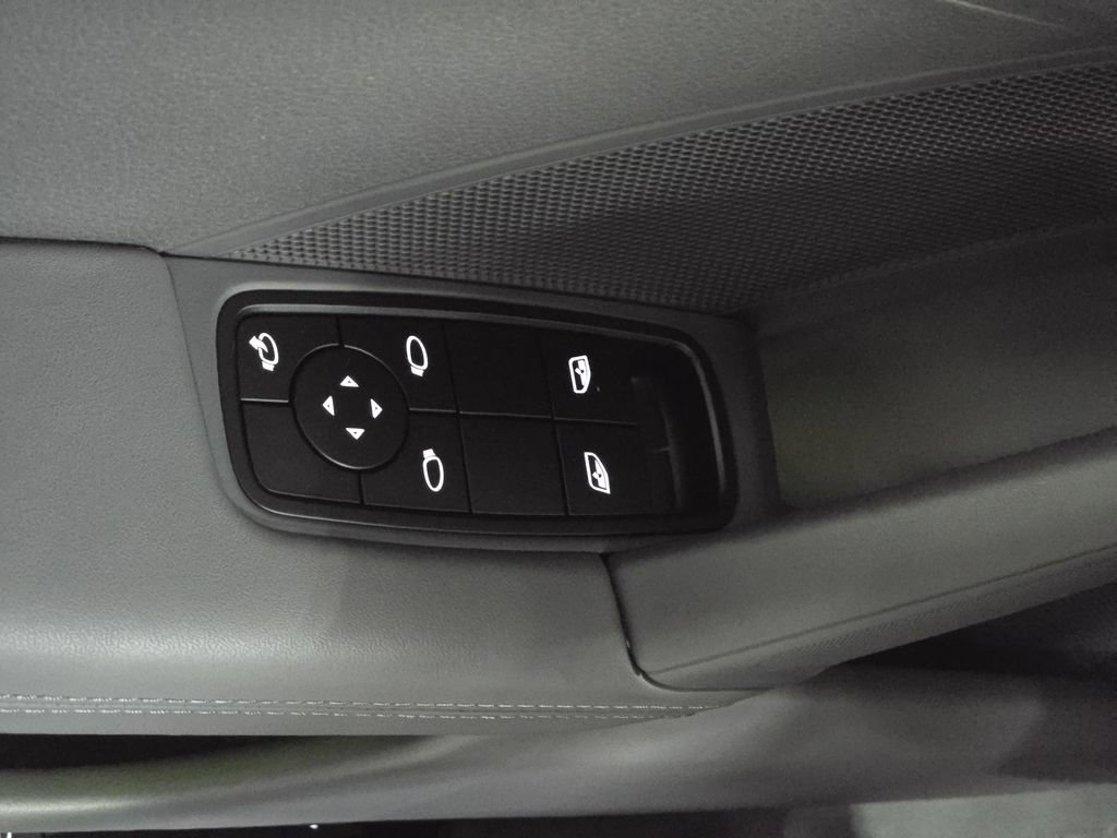Certified 2024 Porsche 911 Carrera RWD image 21