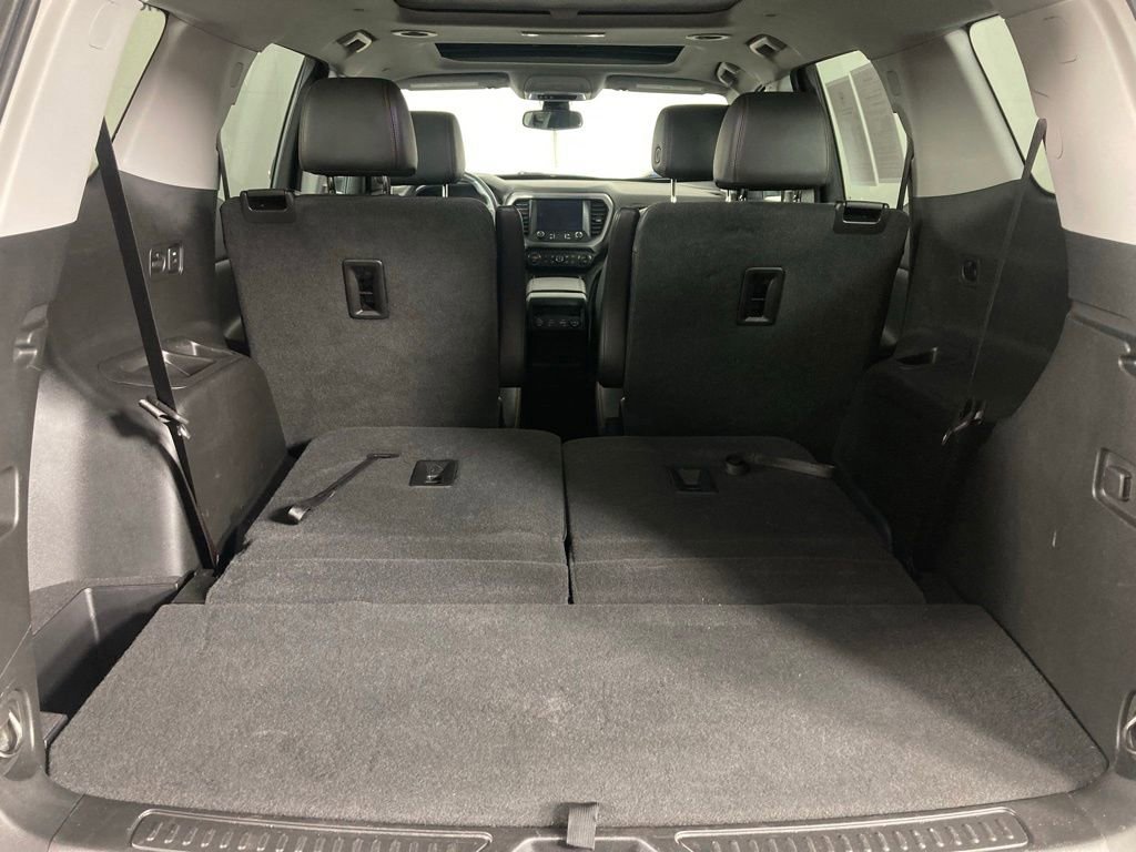 Used 2023 GMC Acadia AT4 w/ GMC Pro Grade Package image 24