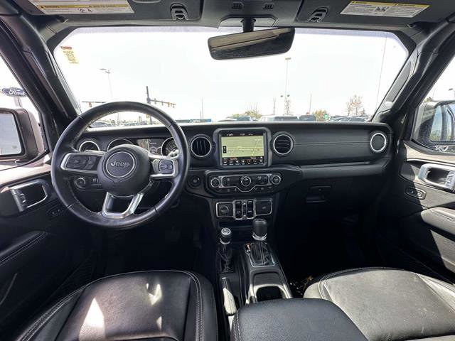 Used 2021 Jeep Wrangler Unlimited Sahara w/ Uconnect 4C Nav & Sound Group AWD/4WD image 13