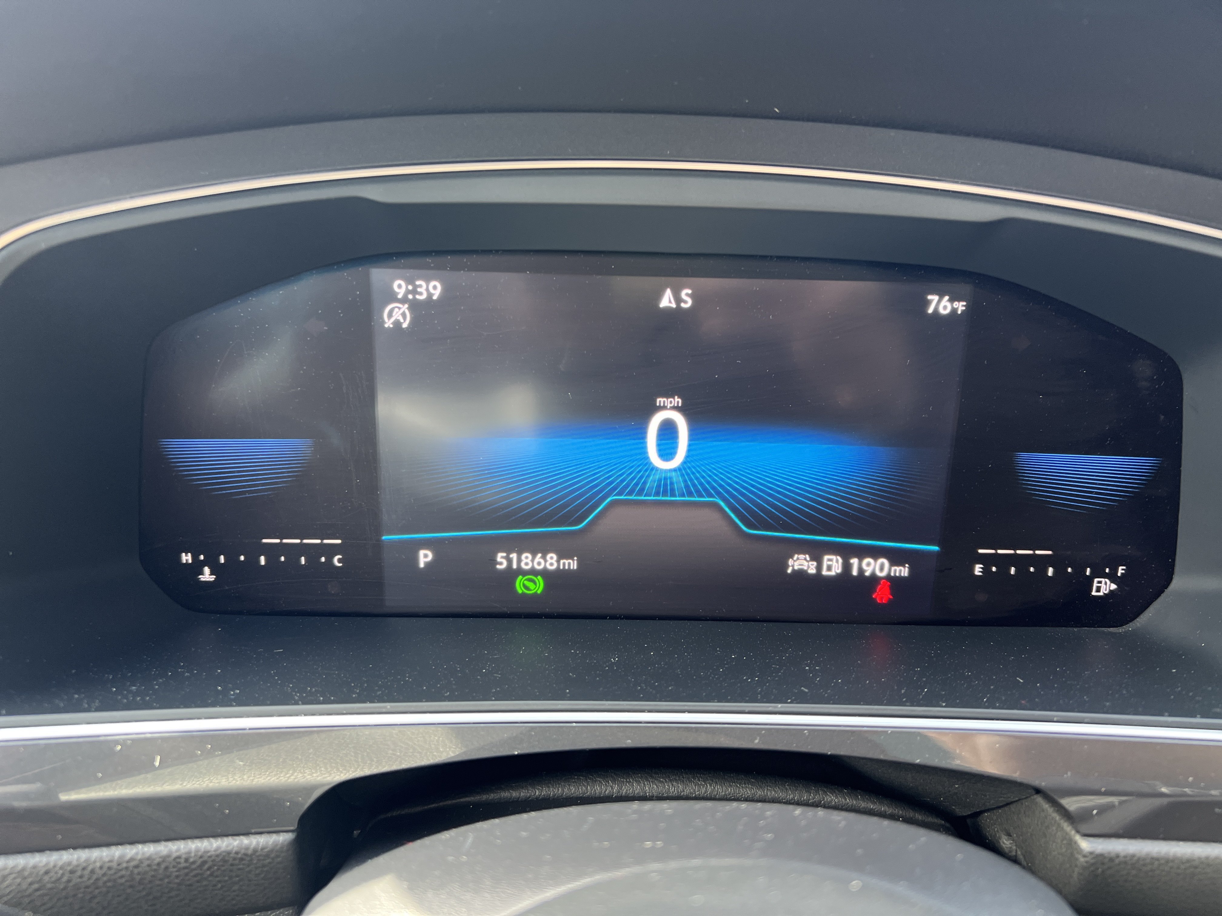 Certified 2023 Volkswagen Tiguan SE R-Line FWD image 18