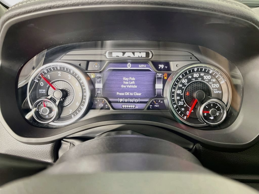 Used 2023 RAM 1500 Laramie AWD/4WD image 18