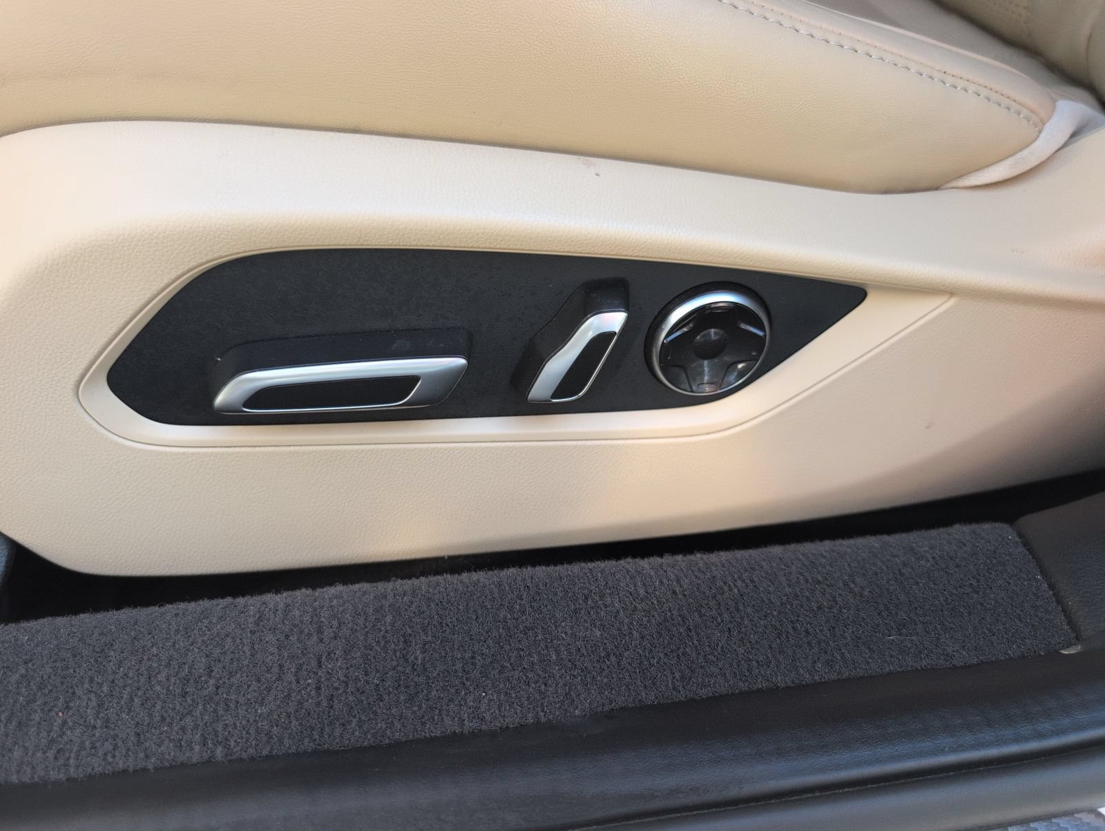 Used 2021 Acura TLX w/ Technology Package FWD image 7