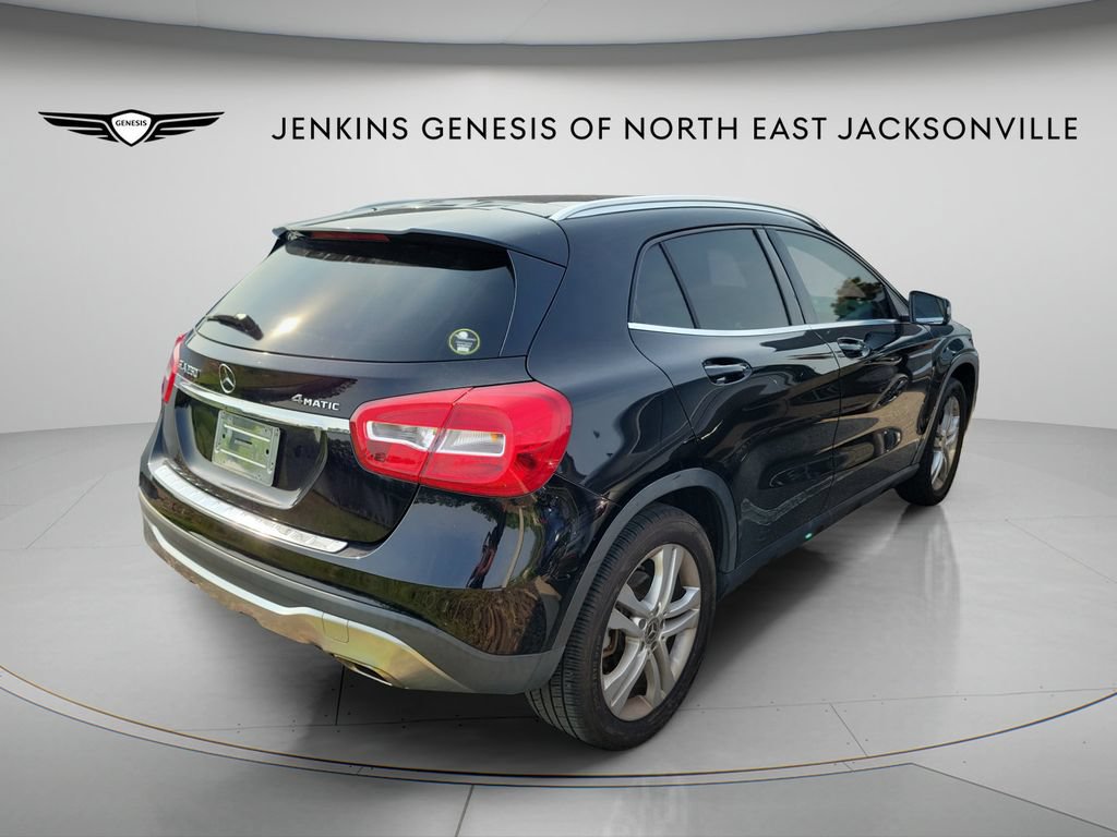 Used 2018 Mercedes-Benz GLA 250 4MATIC image 2