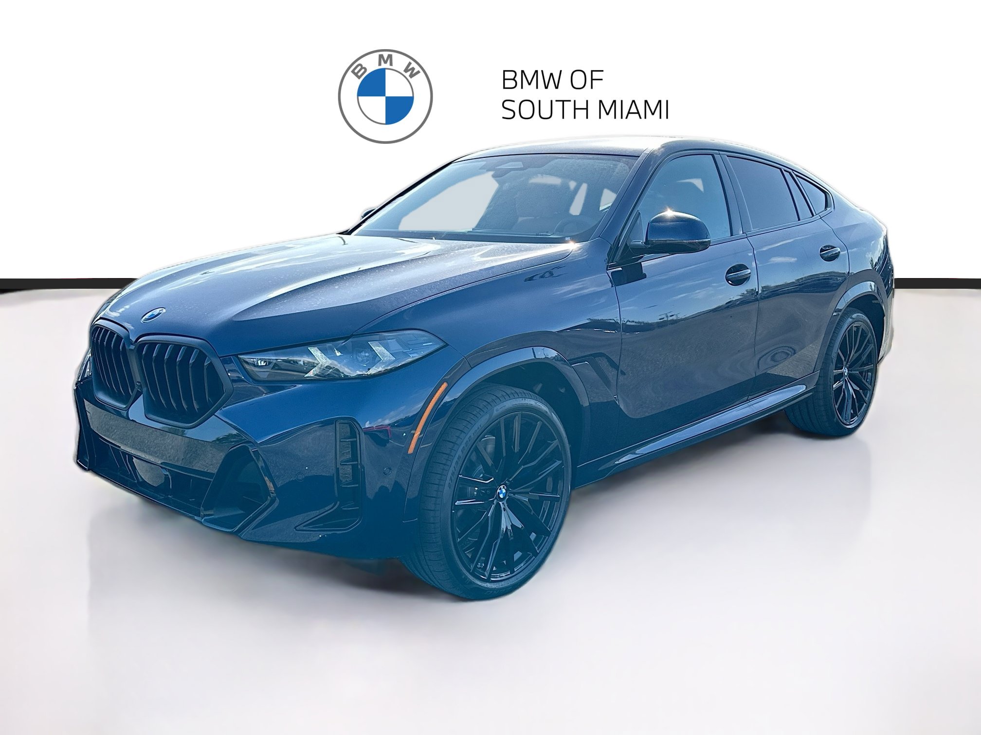Used 2026 BMW X6 xDrive40i w/ Executive Package AWD/4WD image 3
