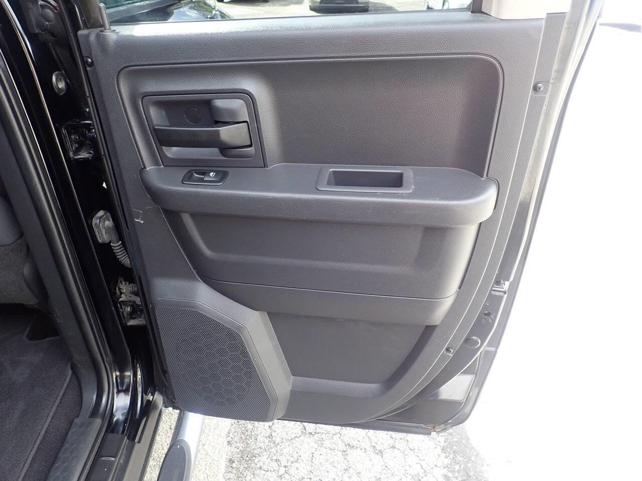 Used 2012 RAM 1500 Express image 27