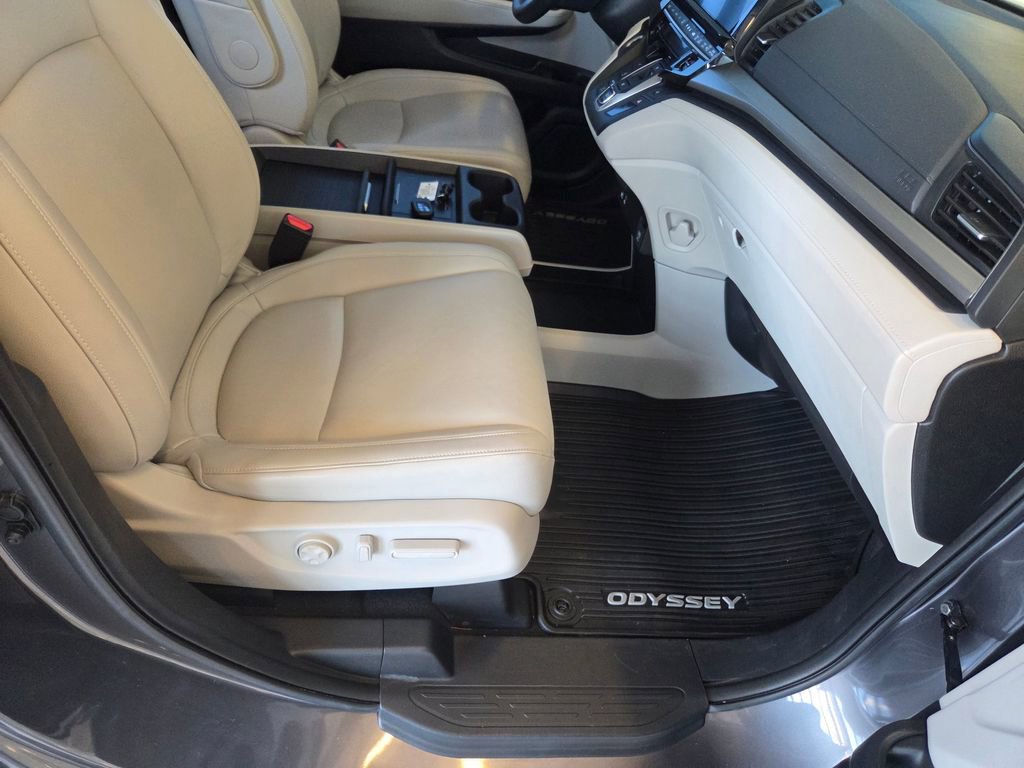 Certified 2025 Honda Odyssey EX-L image 27