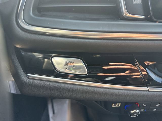 Used 2023 Buick Enclave Avenir w/ Avenir Technology Package image 17