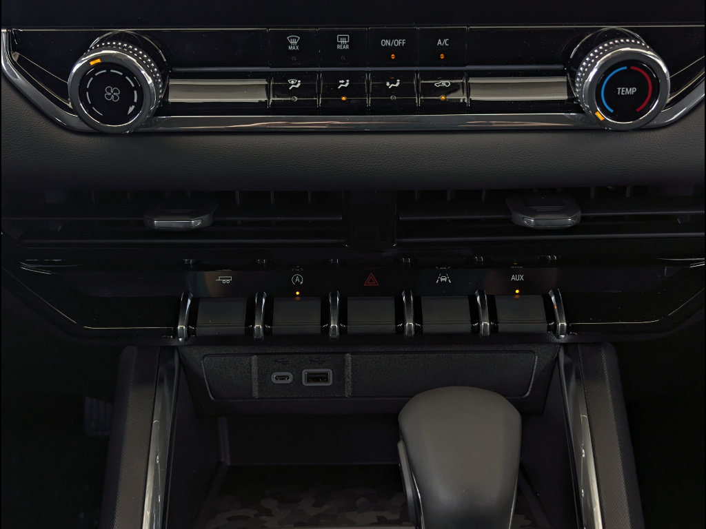 New 2026 GMC Canyon Elevation RWD image 24