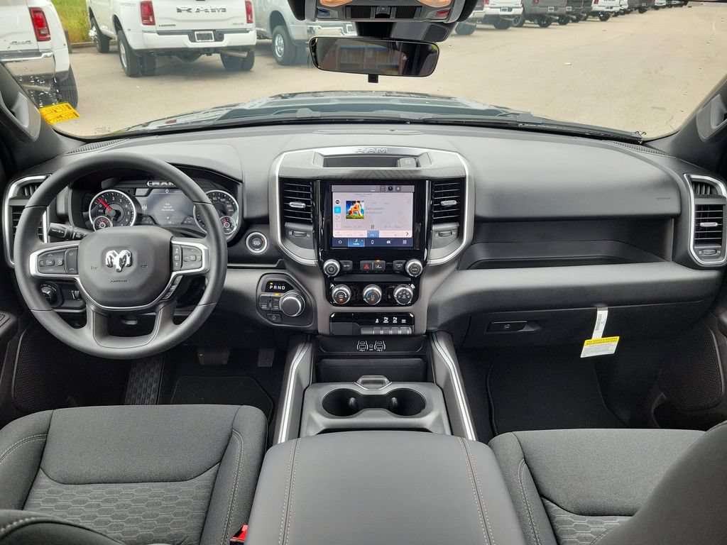 New 2026 RAM 1500 Express AWD/4WD image 7