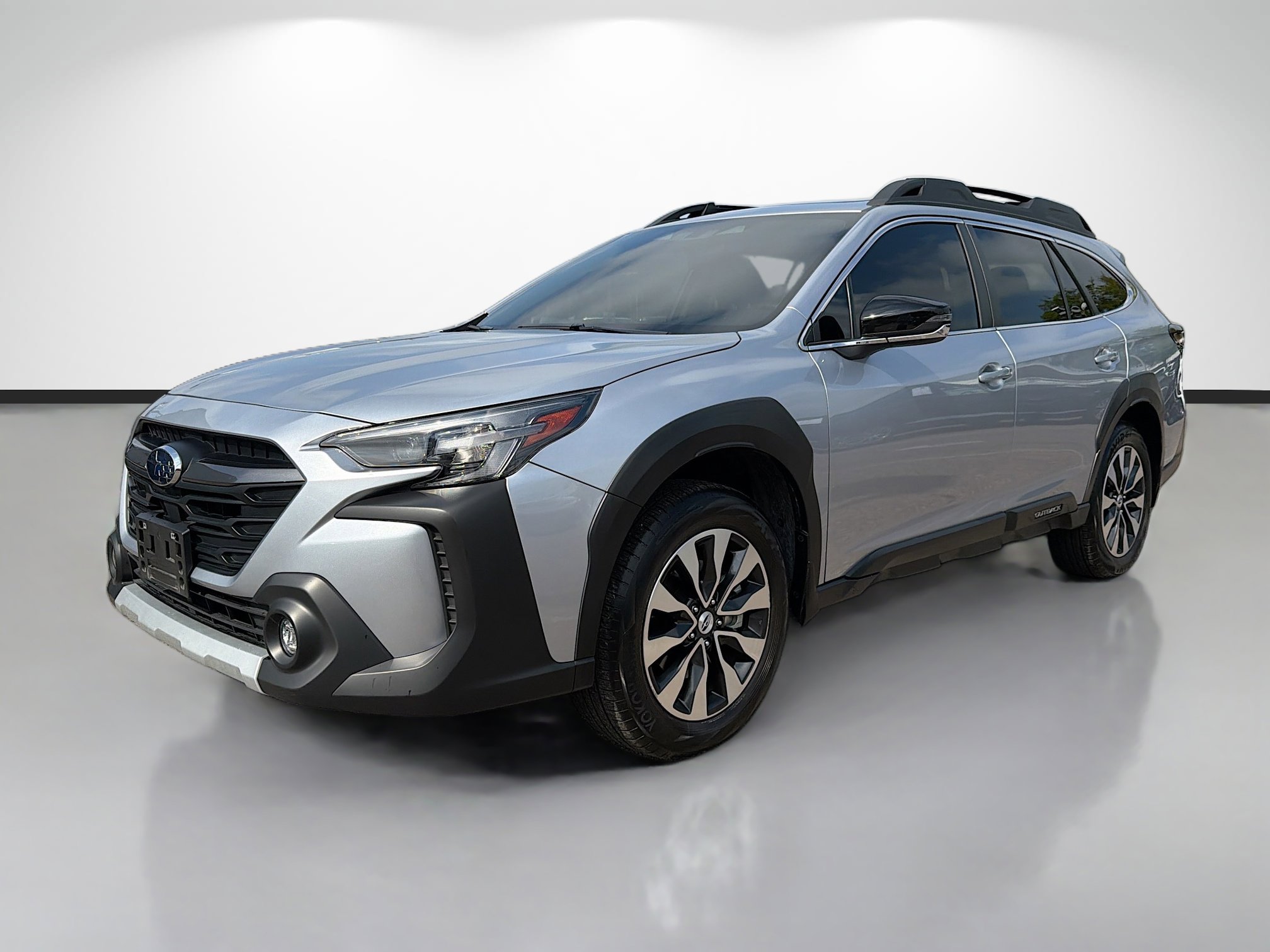 Certified 2025 Subaru Outback Limited w/ Popular Package #2 image 7