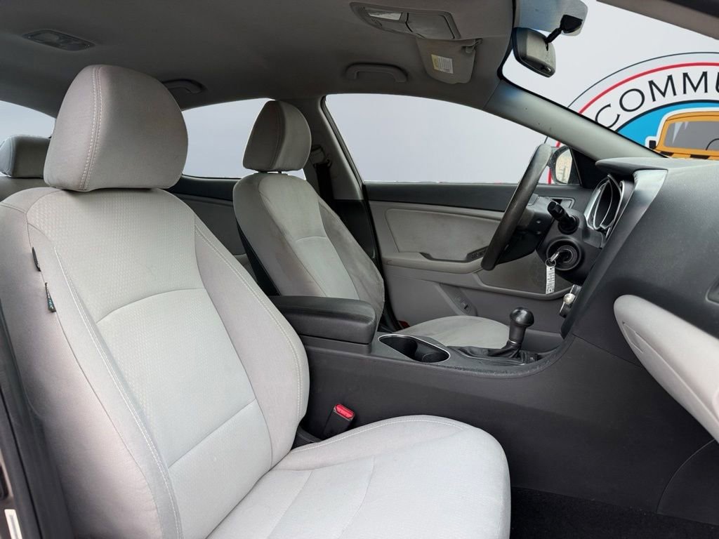 Used 2015 Kia Optima LX FWD image 13