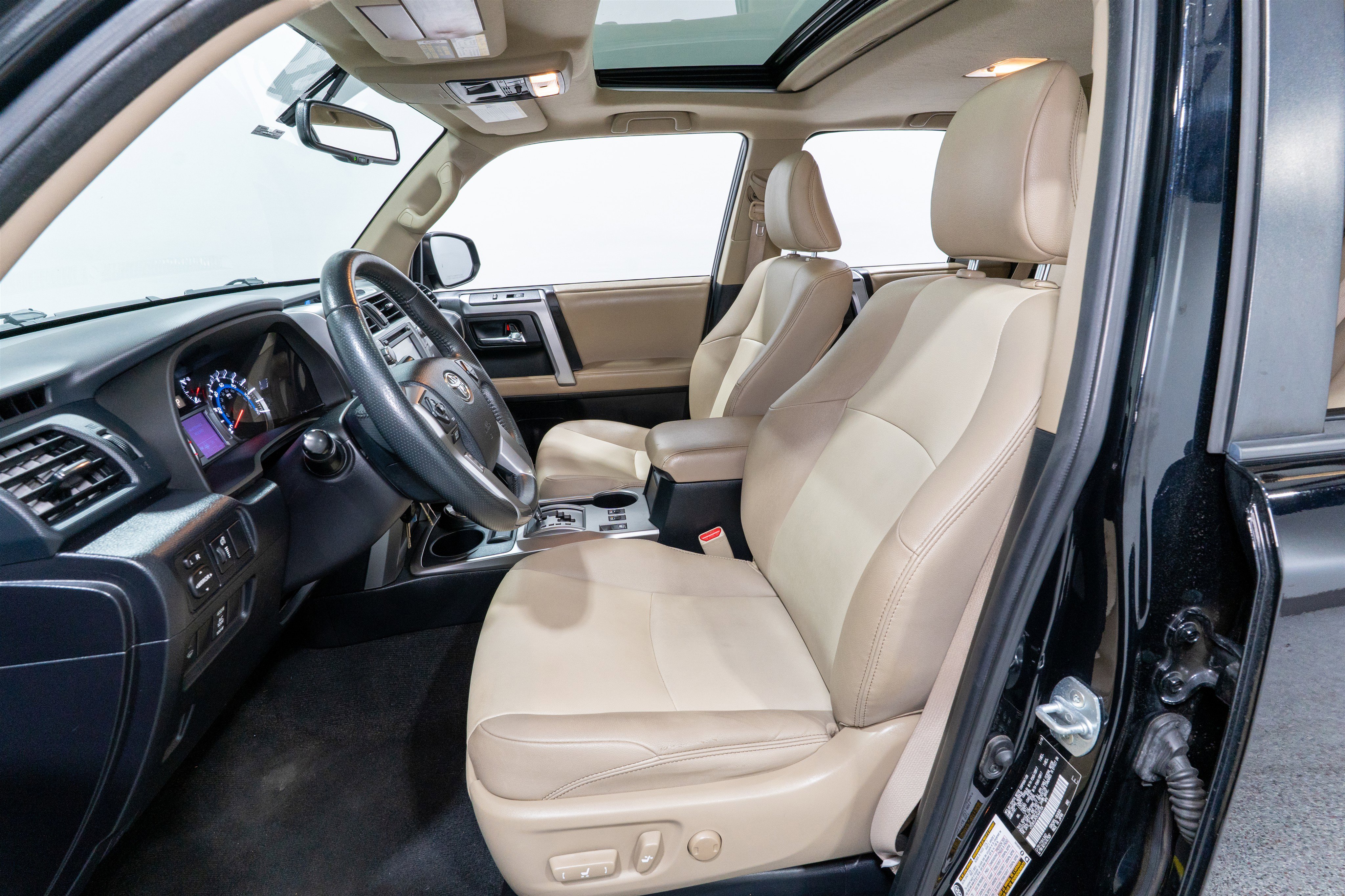 Used 2019 Toyota 4Runner SR5 Premium image 14