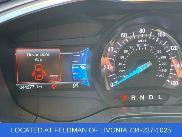 Used 2020 Ford Fusion SE image 8