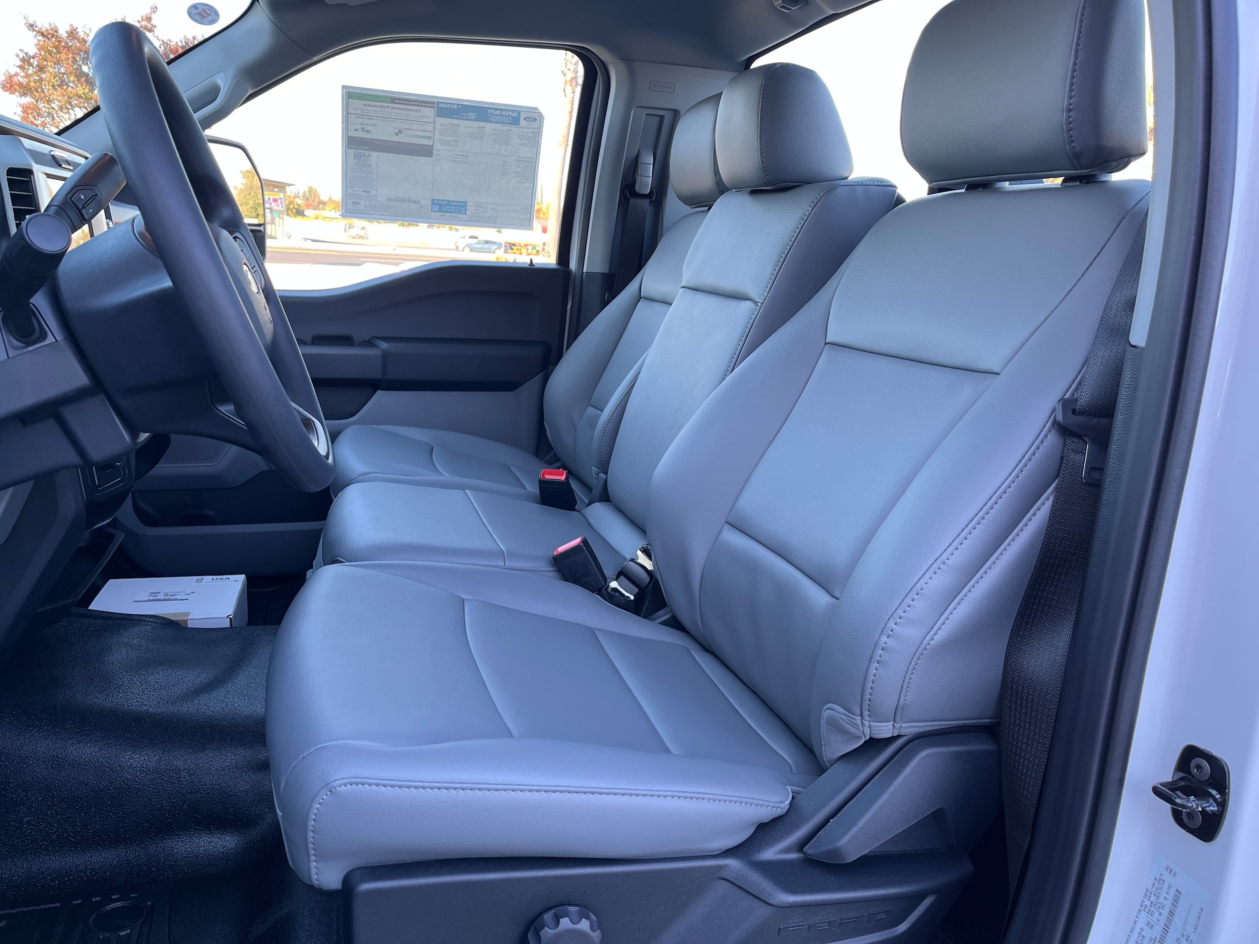 New 2026 Ford F350 XL w/ XL Chrome Package RWD image 3