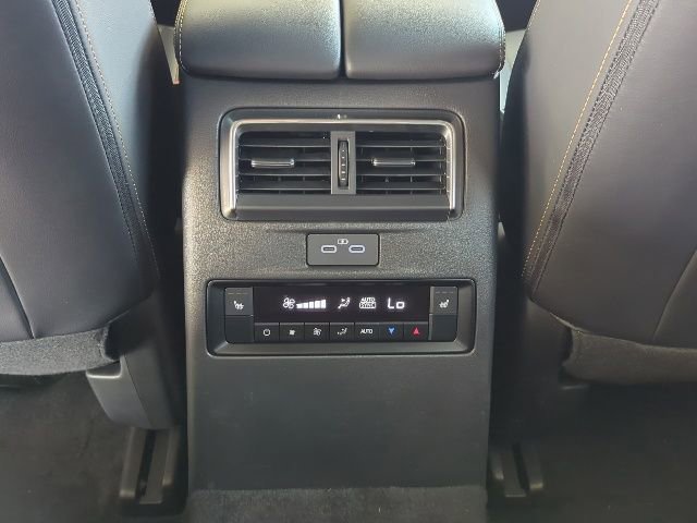 Used 2025 MAZDA CX-70 Plug-In Hybrid w/ Premium Plus image 26