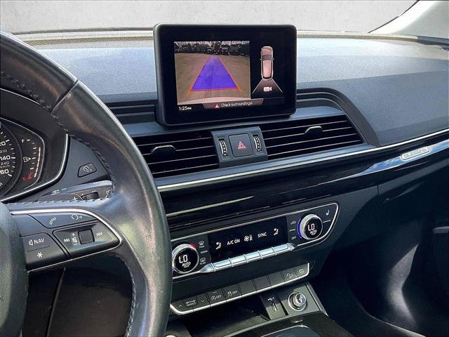 Used 2019 Audi Q5 2.0T Premium w/ Convenience Package AWD/4WD image 6