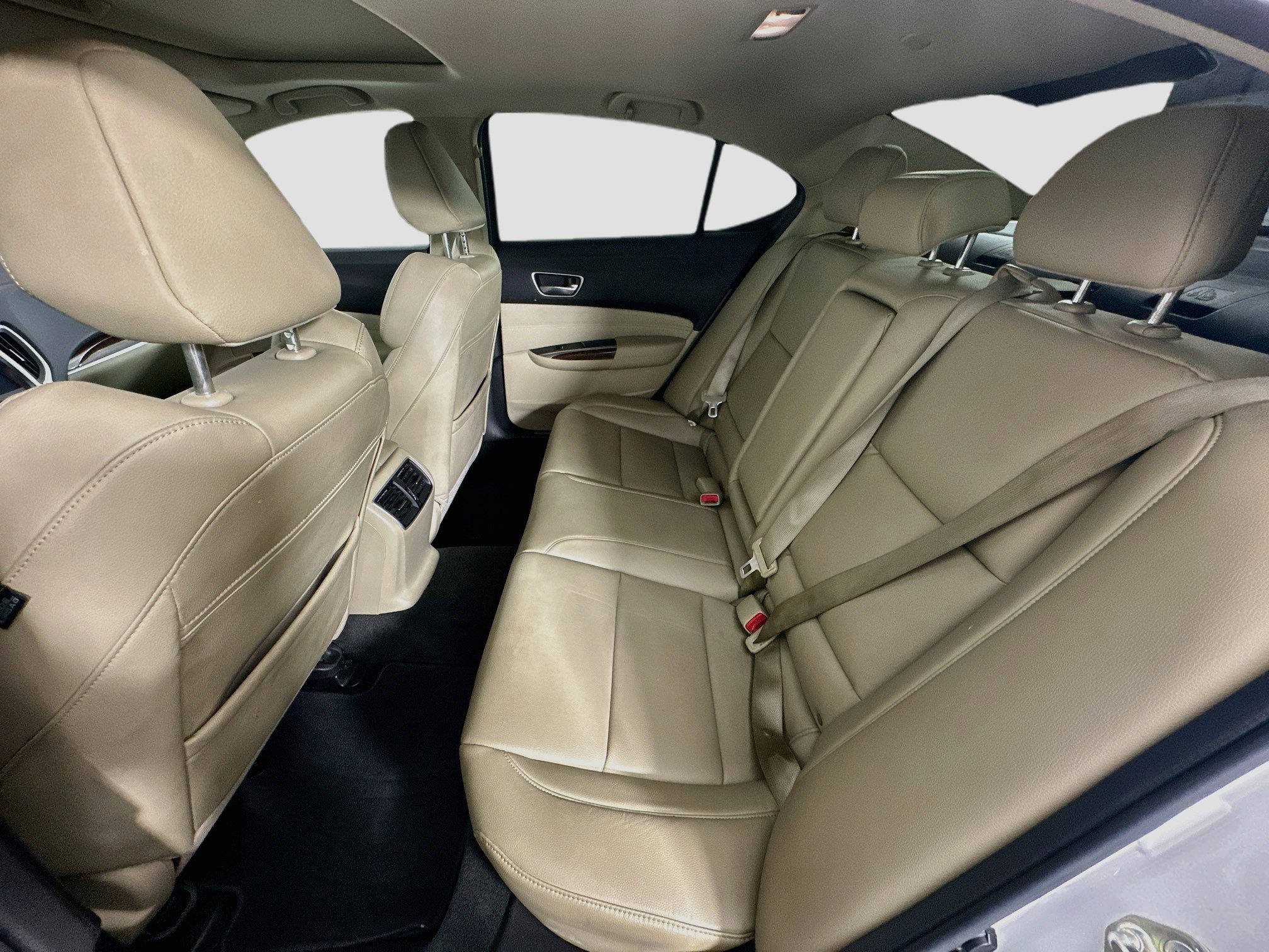 Used 2018 Acura TLX FWD image 27