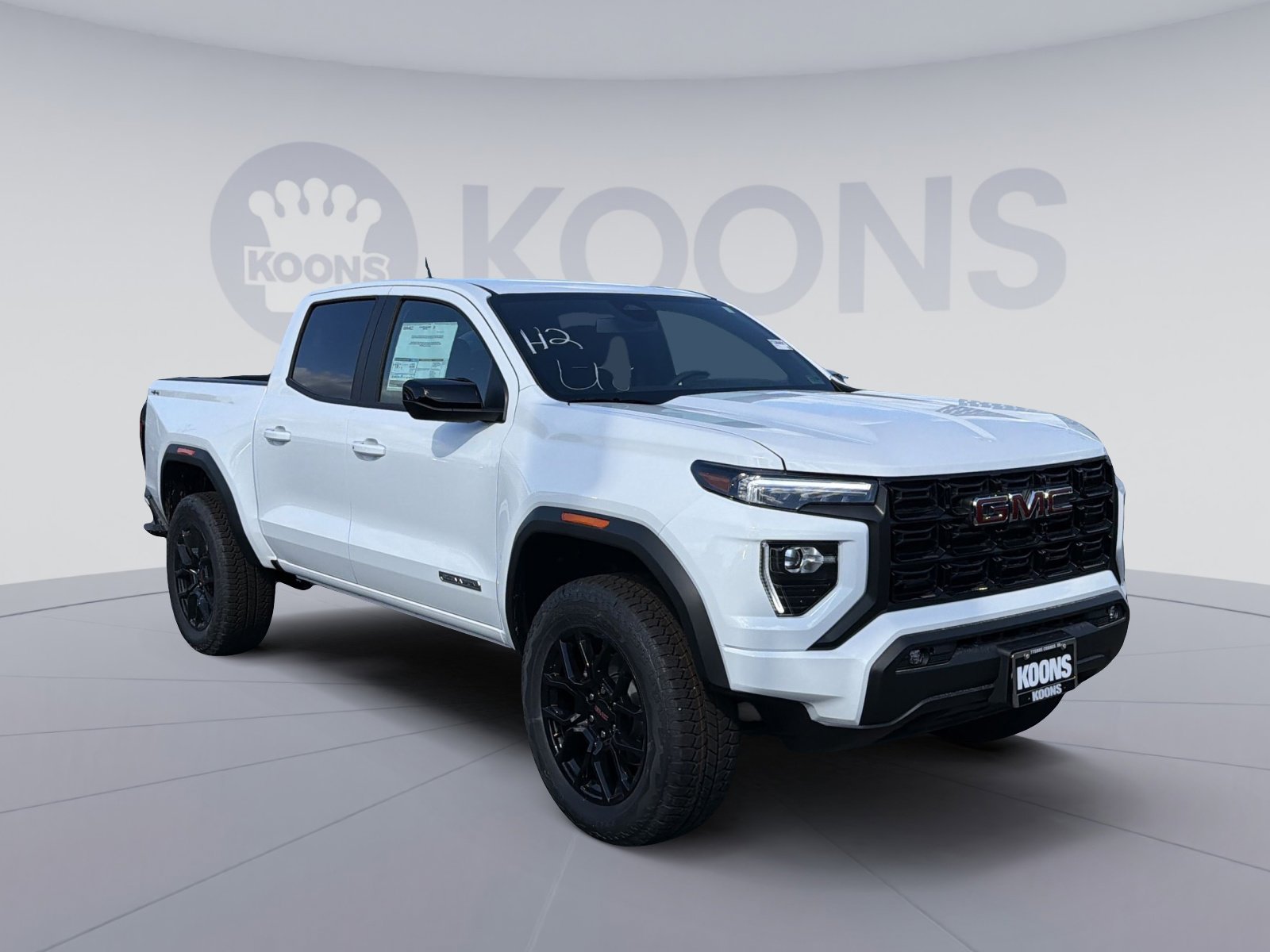 New 2026 GMC Canyon Elevation w/ Convenience Package image 10