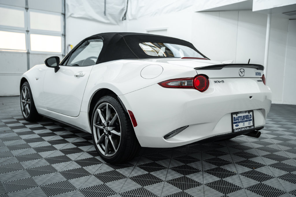 Used 2023 MAZDA MX-5 Miata Grand Touring w/ Weather Package RWD image 7