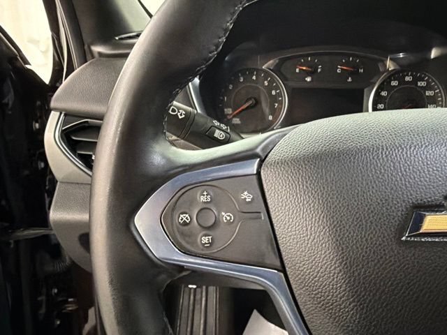 Used 2023 Chevrolet Traverse LT w/ Rear Camera Mirror Package AWD/4WD image 12