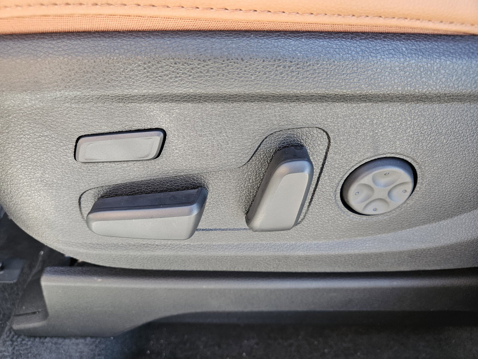 New 2025 Kia Telluride SX X-Line image 9