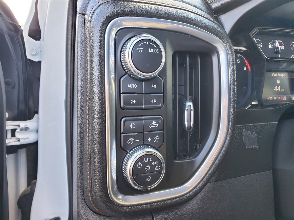 Used 2021 GMC Sierra 1500 AT4 w/ Off-Road Performance Package image 9
