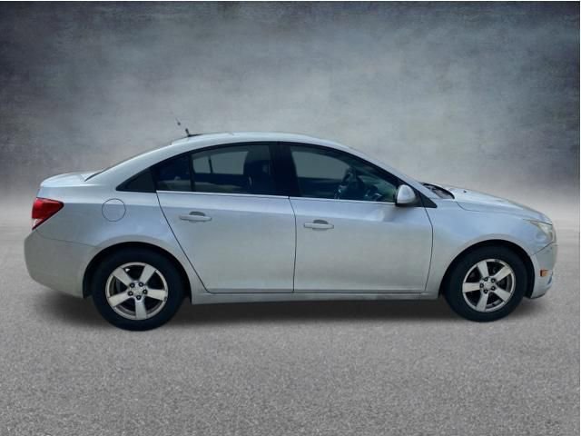 Used 2014 Chevrolet Cruze LT FWD image 13