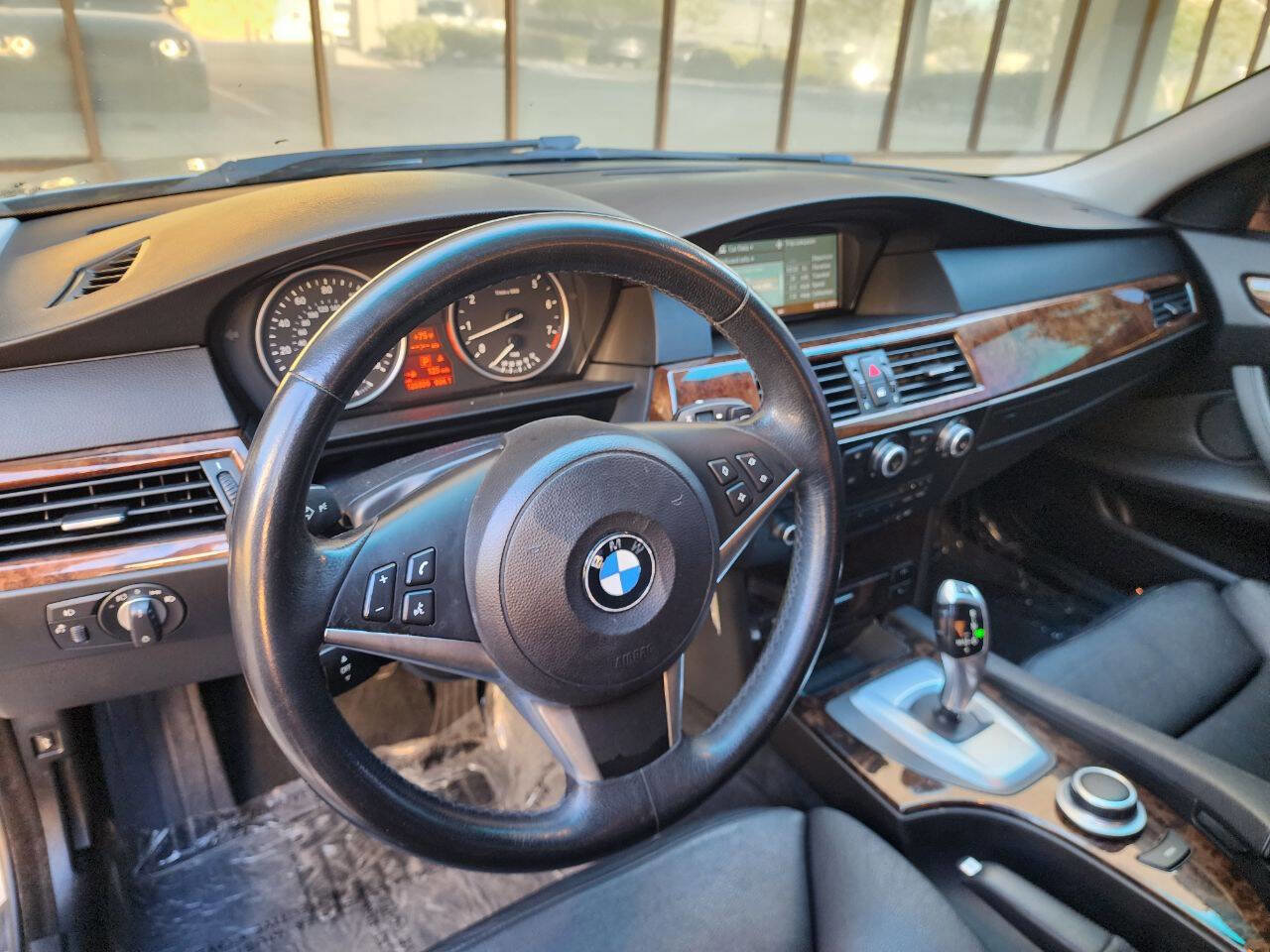 Used 2008 BMW 535i Sedan image 25