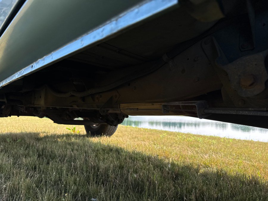Used 1989 Chevrolet Suburban 4WD image 18