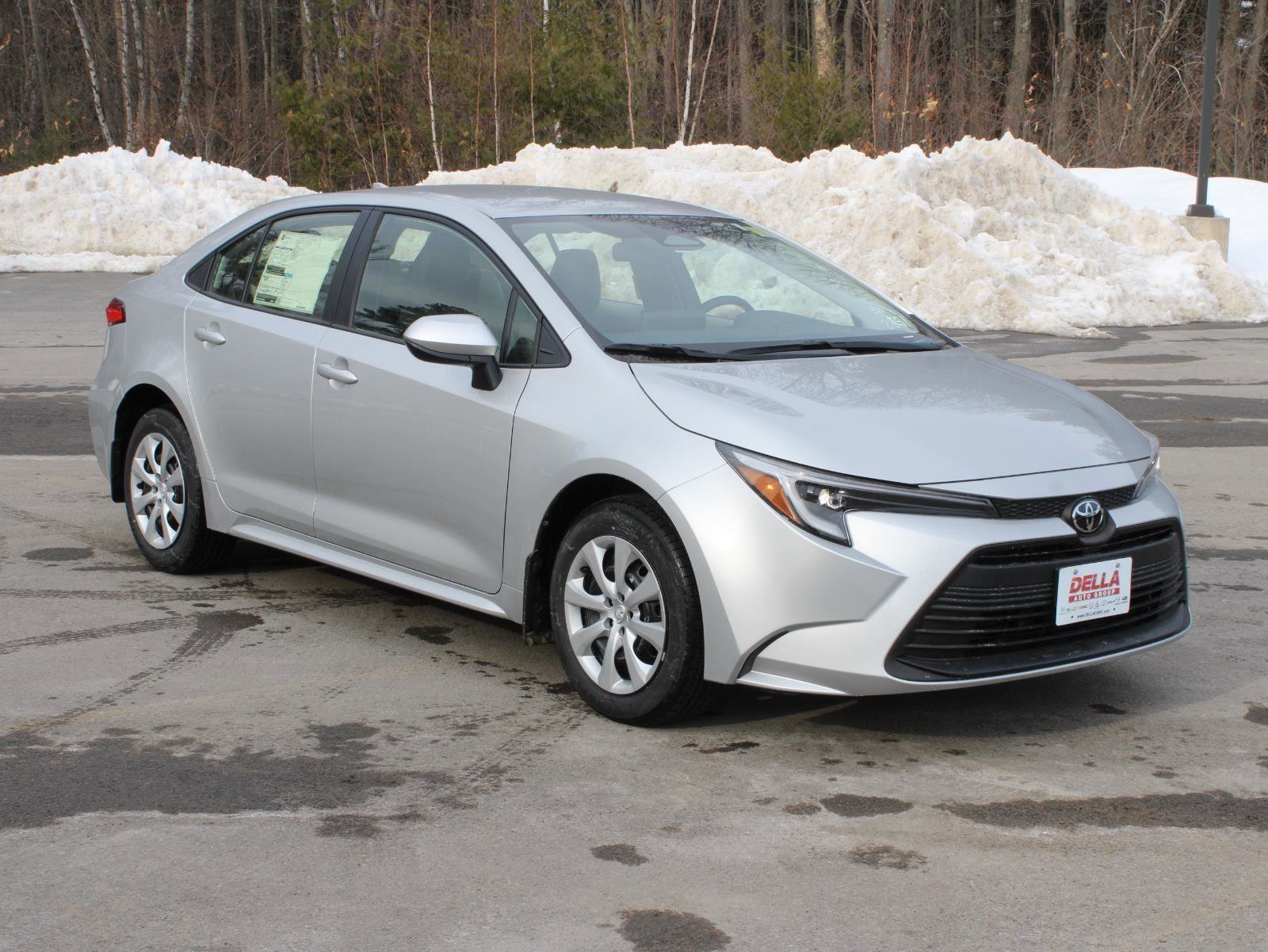 New 2026 Toyota Corolla LE image 3