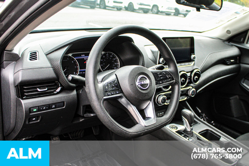 Used 2024 Nissan Sentra SV FWD image 17