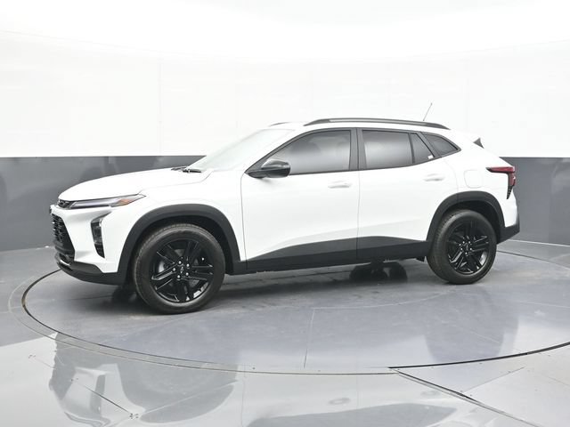New 2026 Chevrolet Trax ACTIV w/ Sunroof Package FWD image 5