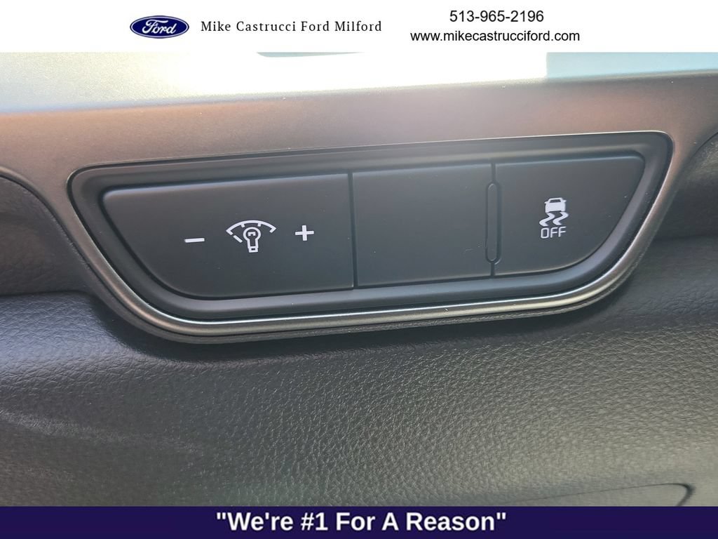 Used 2026 Kia Carnival SX w/ SX Dark Edition Package FWD image 22