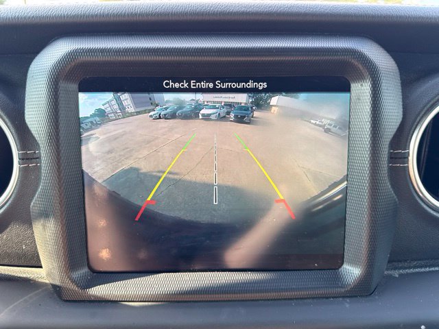 Used 2019 Jeep Wrangler Unlimited Sahara w/ Quick Order Package 24M Moab AWD/4WD image 26